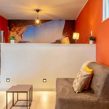 Maison De